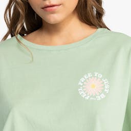 Roxy Feel Free T-Shirt (Women’s) Thumbnail}