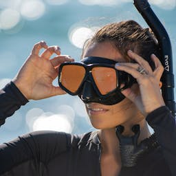 EVO Hi Definition Snorkel Combo, Dual Lens Lifestyle Thumbnail}