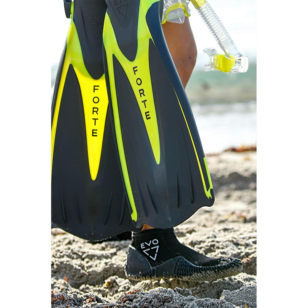 EVO 2MM Low Cut Dive Boots Lifestyle on the Beach