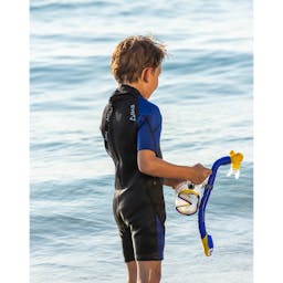 EVO One Dry Snorkel (Kid's) Lifestyle with Boy Thumbnail}