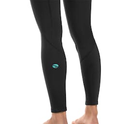 BARE Elate 3/2 mm Wetsuit (Women’s) Leg Detail - Gray Thumbnail}