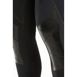 BARE Revel 3/2 mm Wetsuit (Men's) Knee Detail Thumbnail}