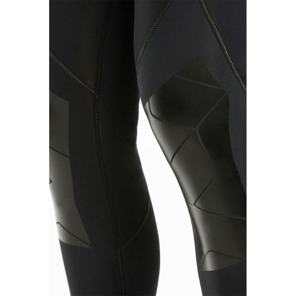 BARE Revel 3/2 mm Wetsuit (Men's) Knee Detail