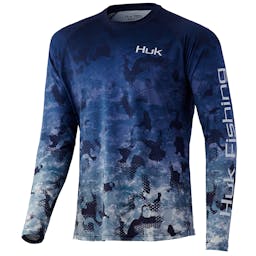 Huk Refraction Fish Fade Pursuit Long Sleeve Performance Shirt Back - Bluefin Thumbnail}