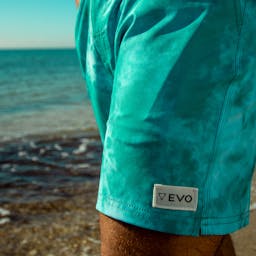EVO Groovin Hybrid Shorts Lifestyle 2 Thumbnail}