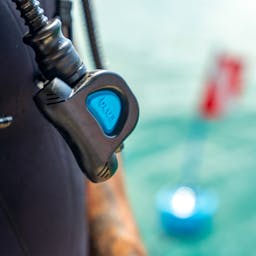 BLU3 Nomad Portable Tankless Diving System Smart Reg Thumbnail}