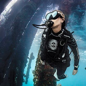 How to Choose the Right Scuba BCD for You